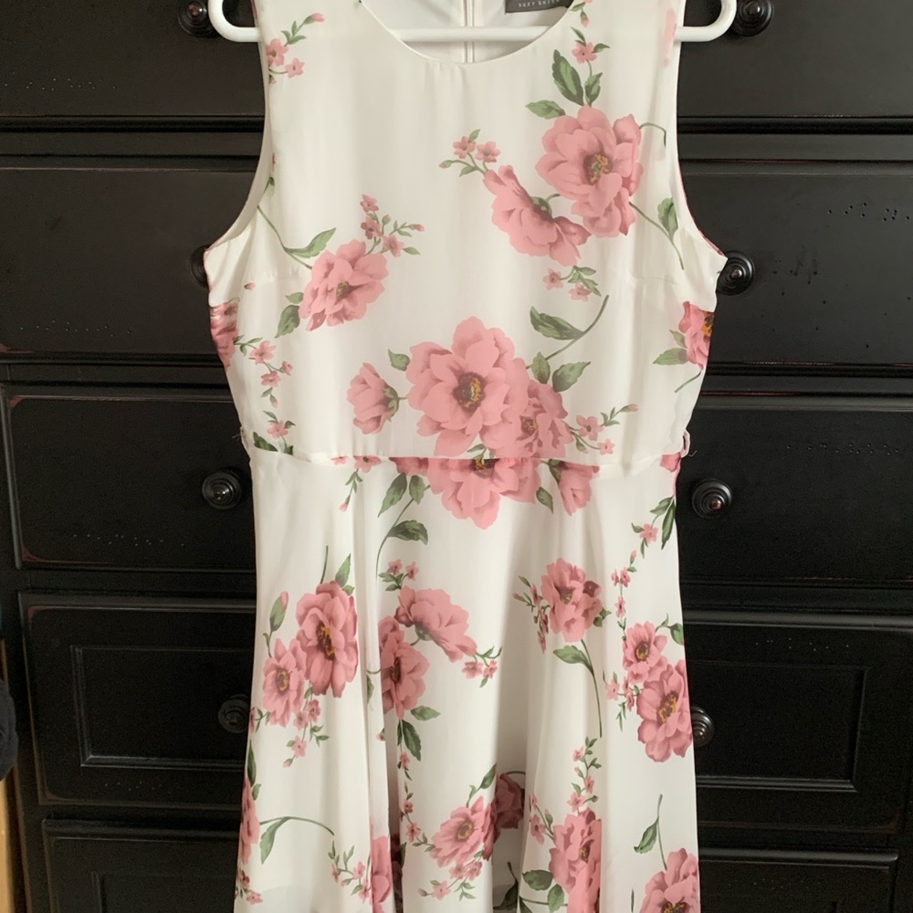 Suzie Shier sleeveless summer dress with slip, white with flowers, large